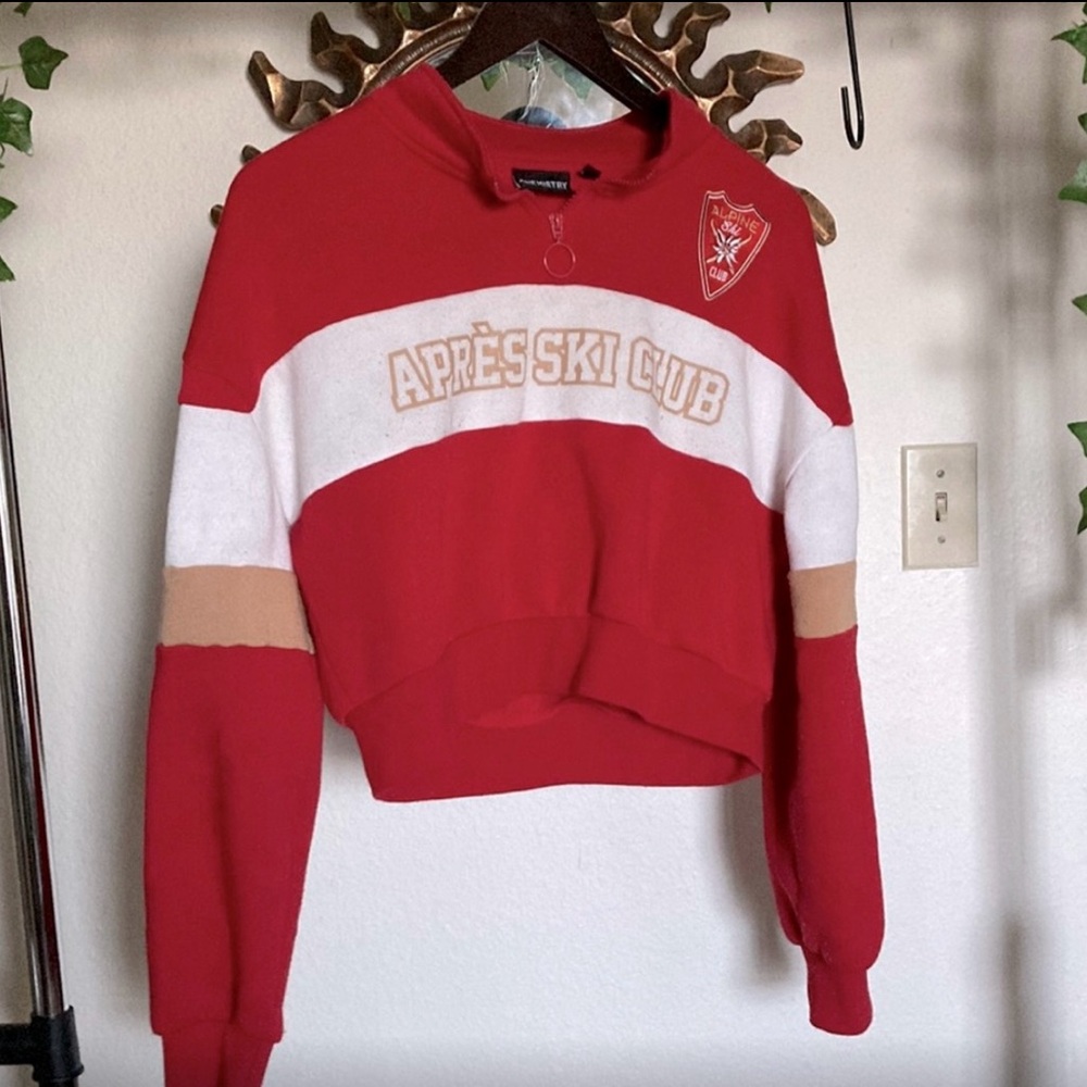 Cropped sweatshirt